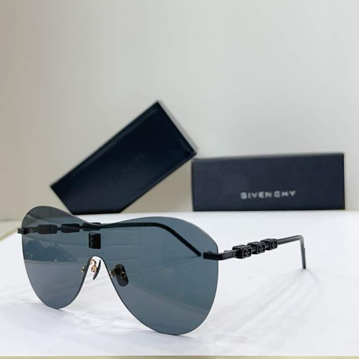 Picture of Givenchy Sunglasses _SKUfw76771604fw